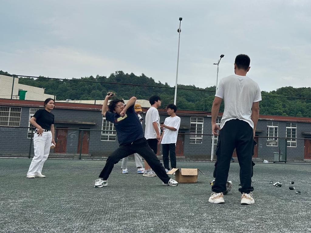 投掷手榴弹1