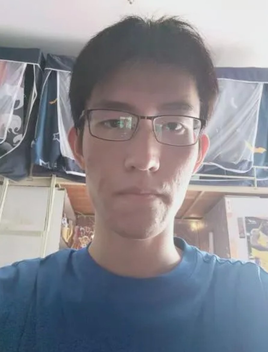 学生标兵：殷宜萍