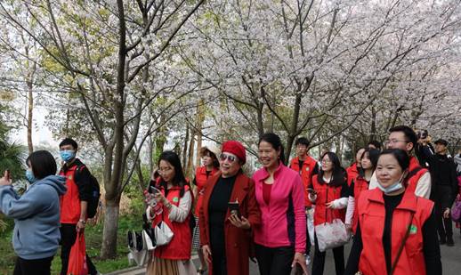 说明: C:\Users\Administrator\Desktop\3.14烛光\DSC04557.JPG